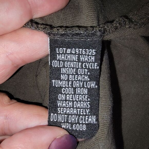 Rock & Roll Cowgirl Southwest Print V-neck t-shirt Medium M - Picture 6 of 6